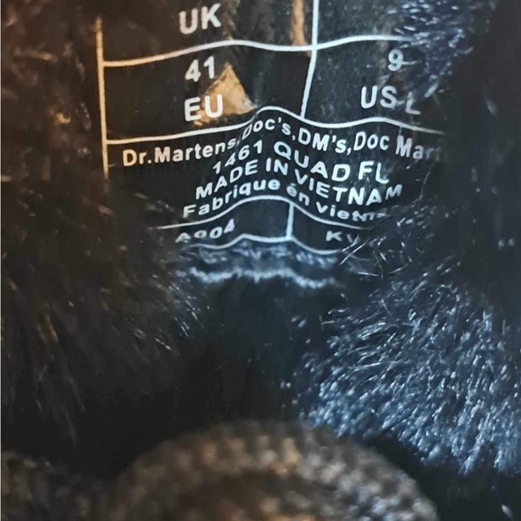 DR. MARTENS - 1461 FAUX FUR-LINED METALLIC LEATHER PLATFORM SHOES - Women's 9 - Picture 8 of 11